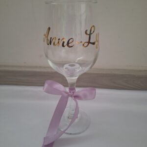 Klaasist veinipokaal